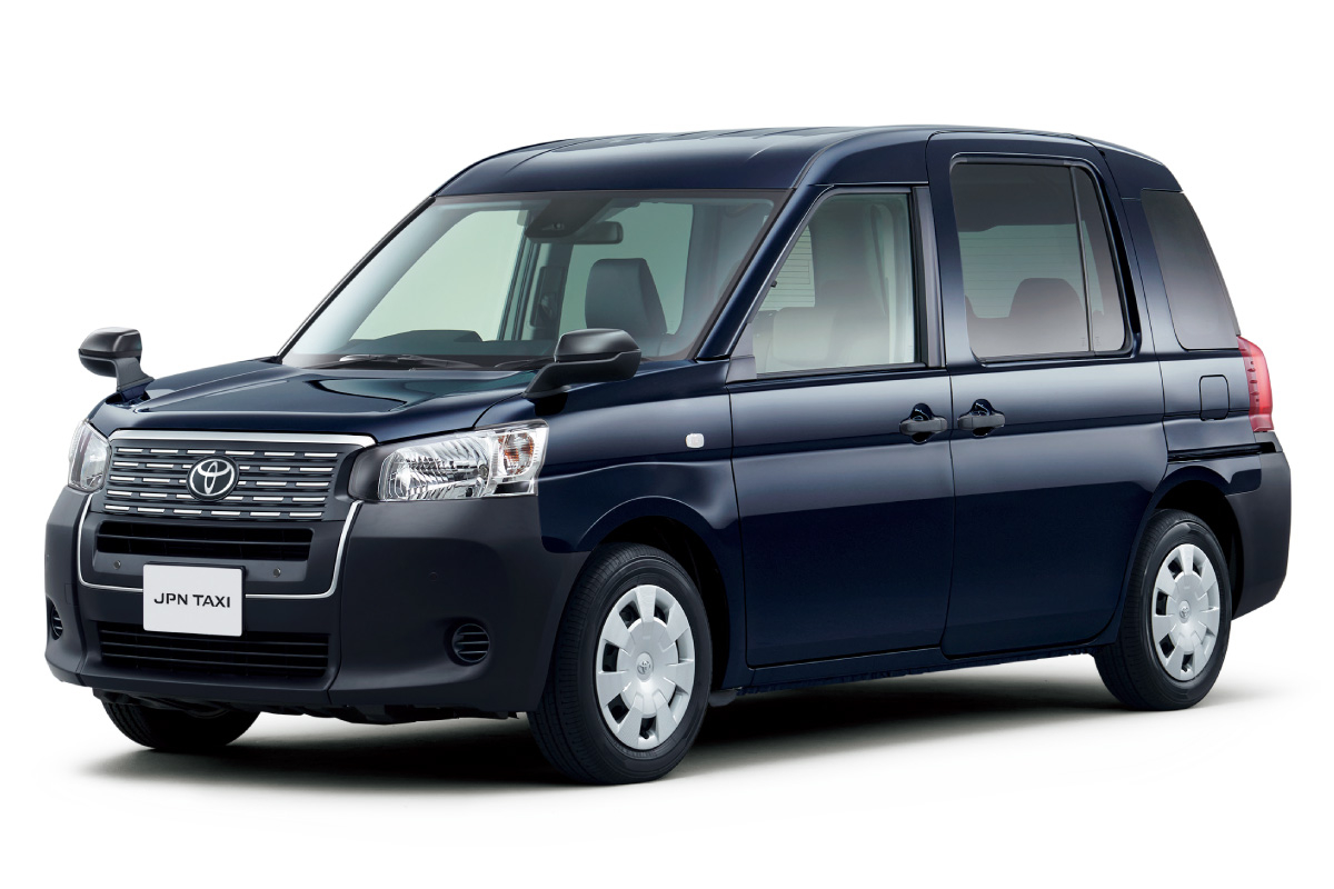 トヨタ　ジャパン　タクシー　ヘッドライト TOYOTA JPN TAXI/ジャパンタクシー H29.10〜 LEDヘッドライト H4