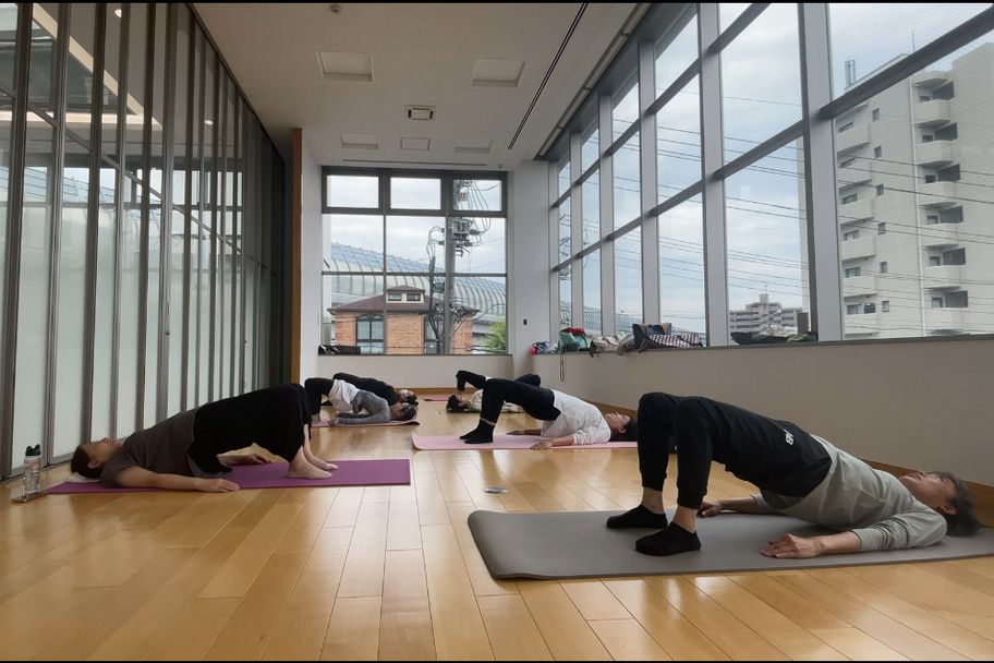 ストレッチ・ピラティスの様子