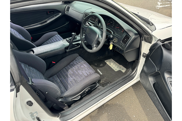 mr2　MR-2 SW20 グレードGリミテッド マニュアル スポーツカー MR2（トヨタ）Gリミテッド（1996年6月）｜カタログから中古車を