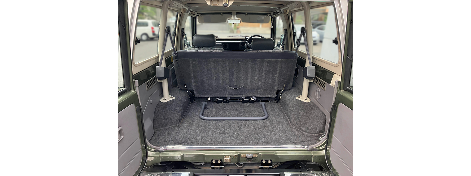 HZJ73 ランドクルーザー70 LXFRPトップ