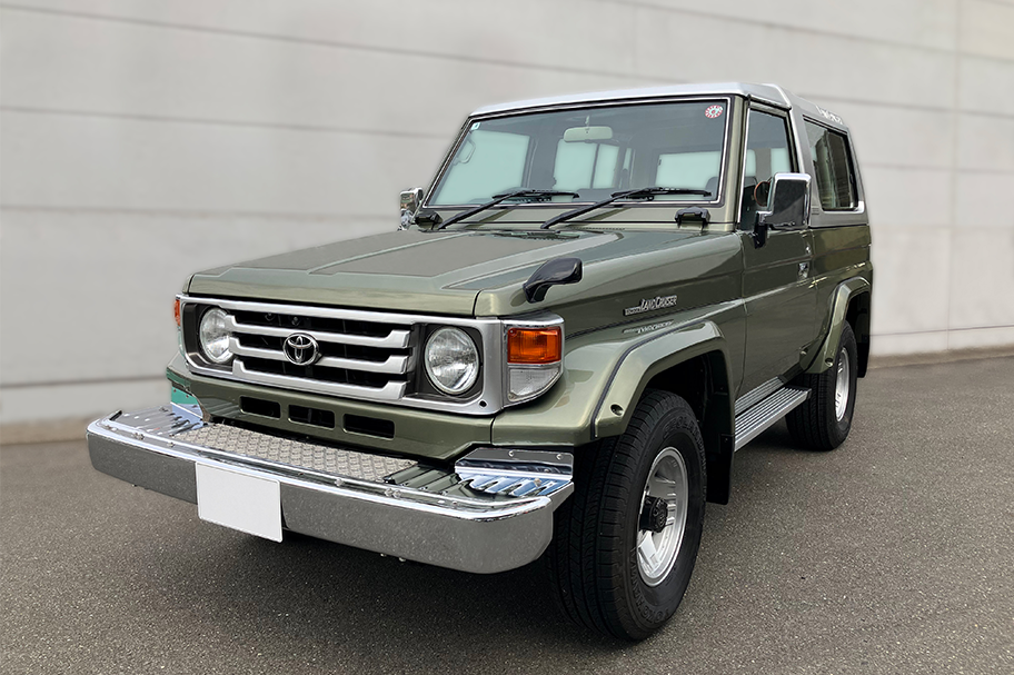 HZJ73 ランドクルーザー70 LXFRPトップ